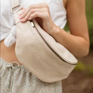 Azaria Amie Fanny Pack - Color: Bone